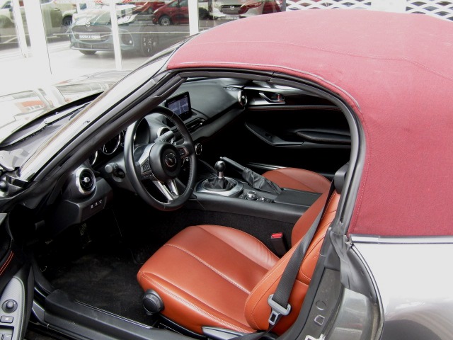 mazda - Visuel 2